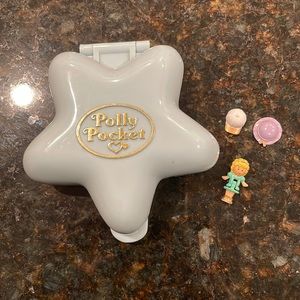 Vintage 1992 blue bird polly pocket fashion fun